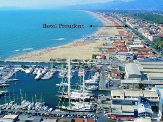 Hotel President 4*